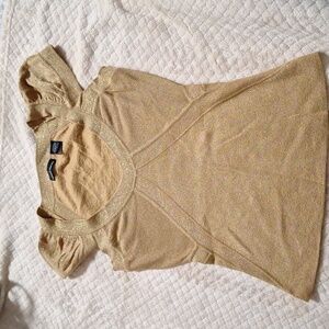 MODA INTERNATIONAL GOLD TOP SIZE SMALL